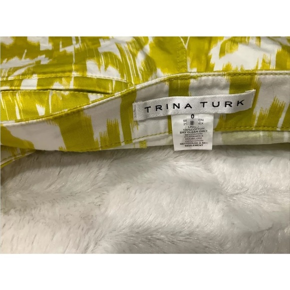 TRINA TURK Margarita Myrta Ikat Shorts Vacation Beach Cruise Sz 2 - Picture 3 of 8